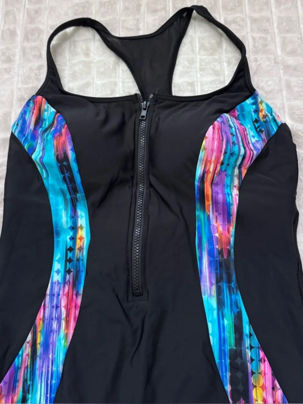 Miraclesuit 16 Black One Piece Swimsuit w/ Color Detail Zip Front Slimming